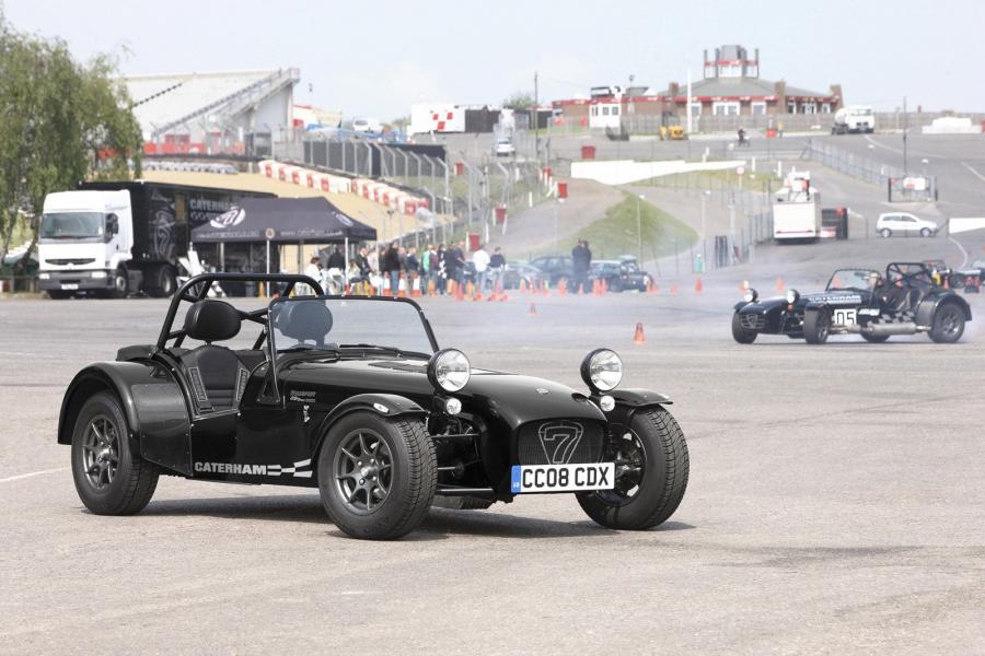  Caterham CDX 2009 года  (фото 1 из 3)